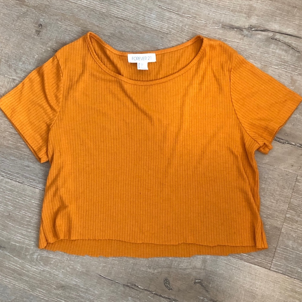 Forever 21 Mustard Crop Top L
